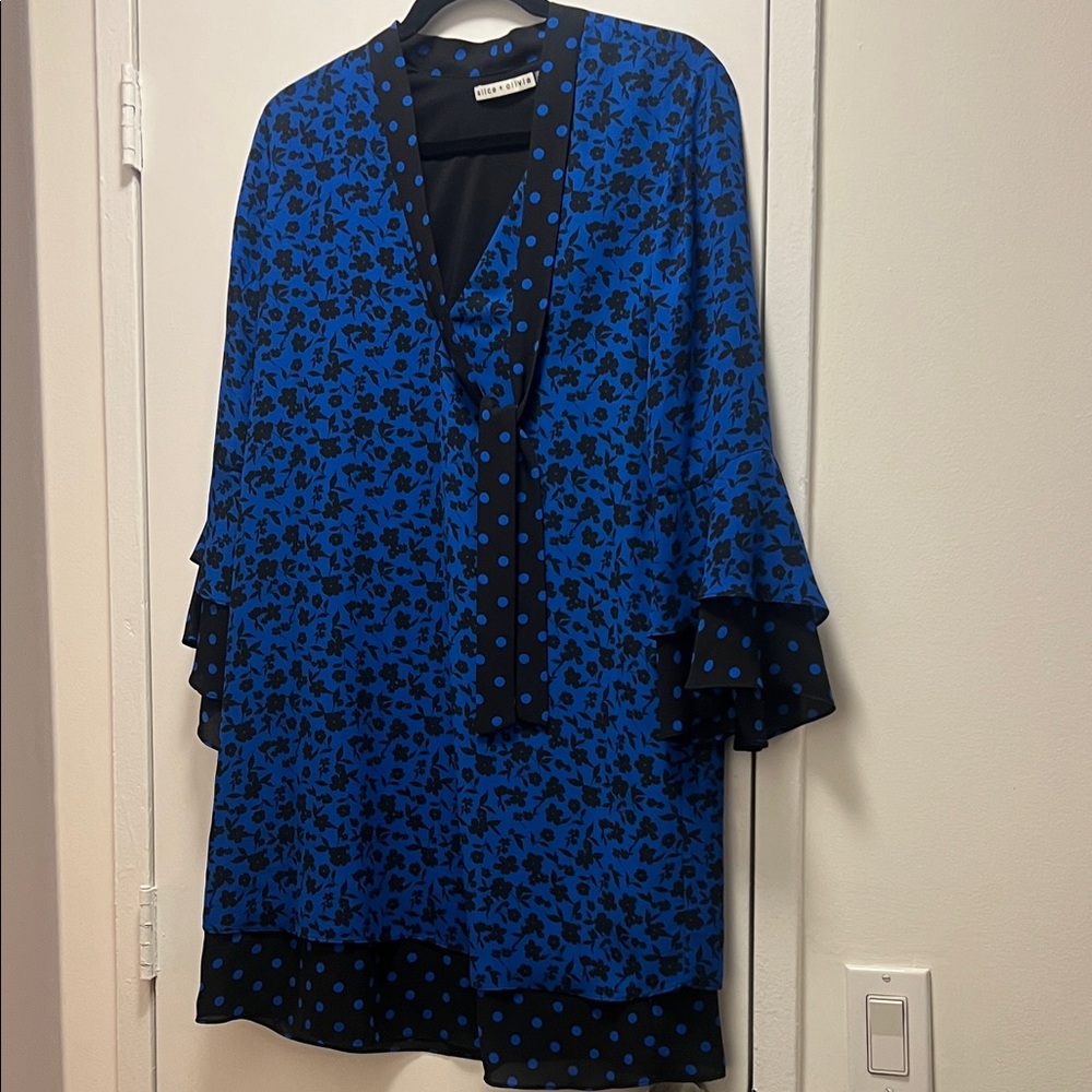 Alice + Olivia Wellesly Tie Neck Mini dress - new without tags, never worn